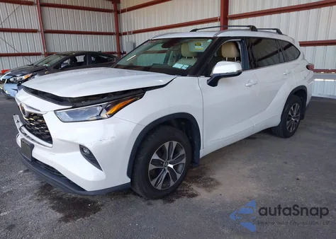 2022 Toyota Highlander Xle from USA, damaged, VIN 5TDHZRBH1NS566219